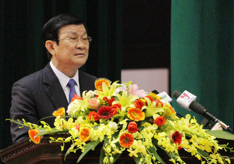 Presiden Vietnam Truong Tan Sang mengunjungi  Direktorat Polisi Laut Vietnam